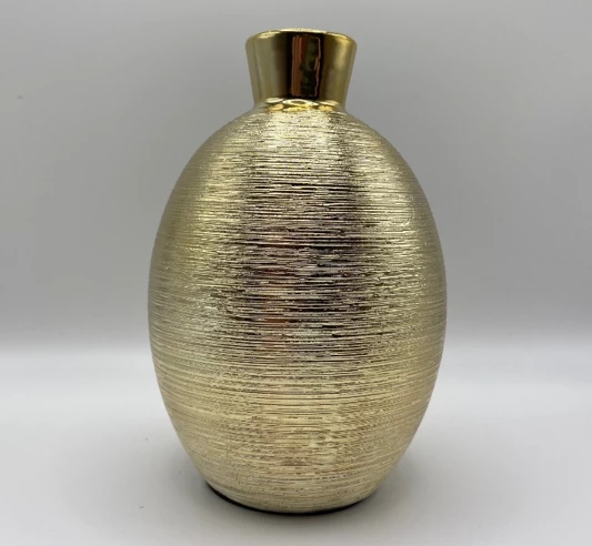 Richland Elegant Vase 6" Gold Ceramic Set Of 4 1 Richland Elegant Vase 6" Gold Ceramic Set Of 4