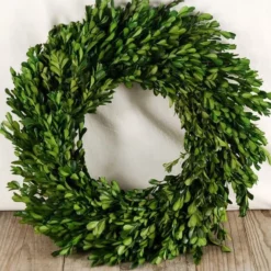 Natural Preserved Round Boxwood Wreath 16in
