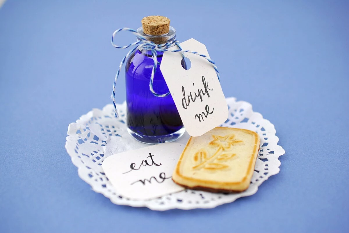 Mini Glass Bottles With Cork 20ml 2.3in (Pack Of 10) 2 Mini Glass Bottles With Cork 20ml 2.3in (Pack Of 10) - Image 2